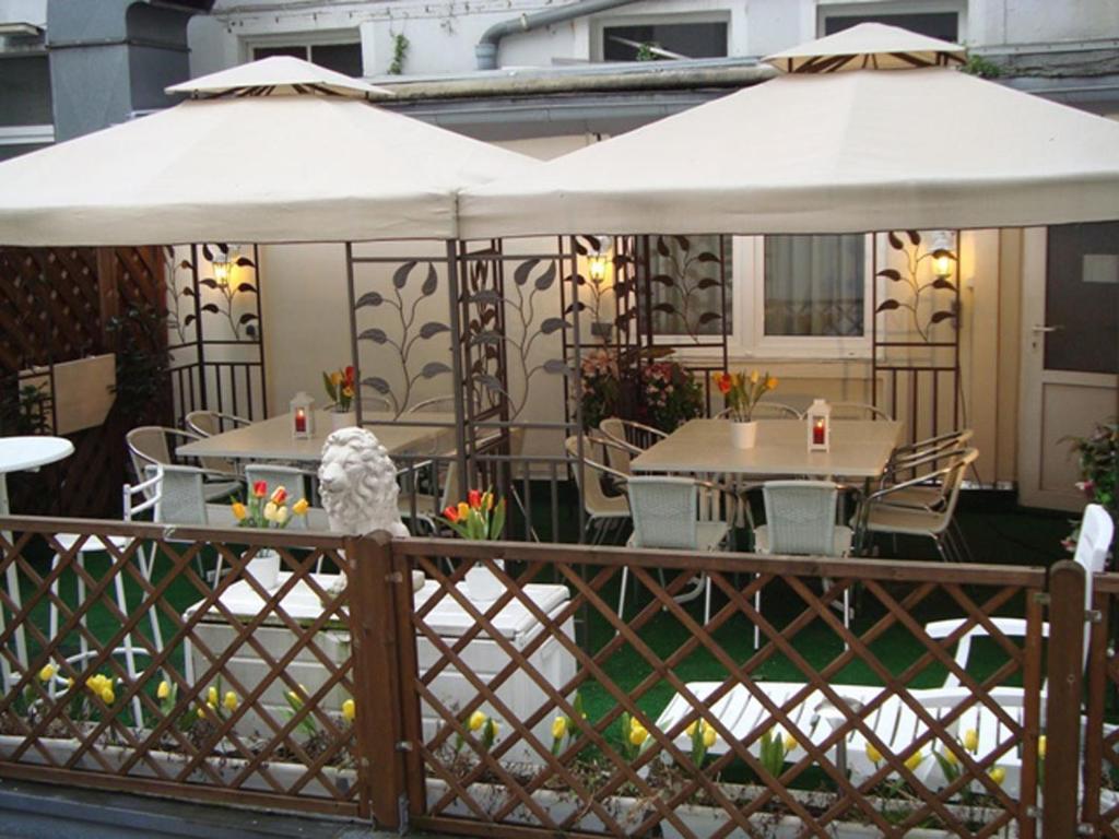 Central Budget Hotel Bona Exterior foto